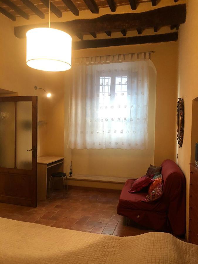 Casa Di Silvia Apartment ชิตตา ดิ กัสเตลโล ภายนอก รูปภาพ